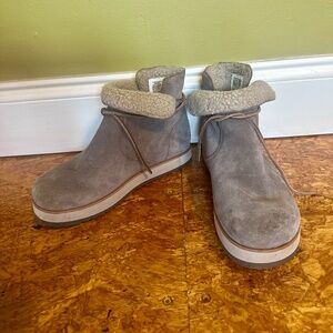 MERRELL JUNO Women's Ankle Boots